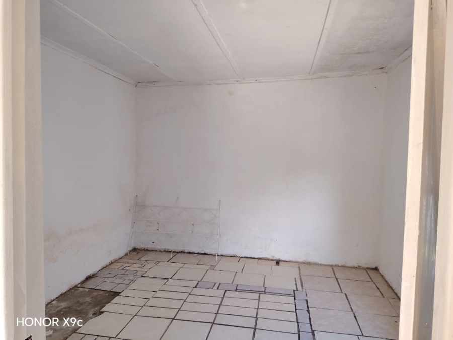 2 Bedroom Property for Sale in Baardskeerdersbos Western Cape